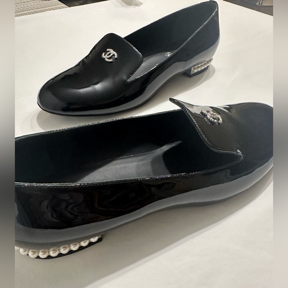 Chanel Lace Ups Black - Picture 2 of 4